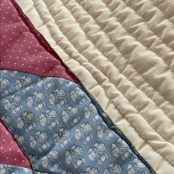 Handmade Quilt Full/Double Star Pattern Blue/Cream/Mauve ~82” square lightweight - Picture 11 of 16